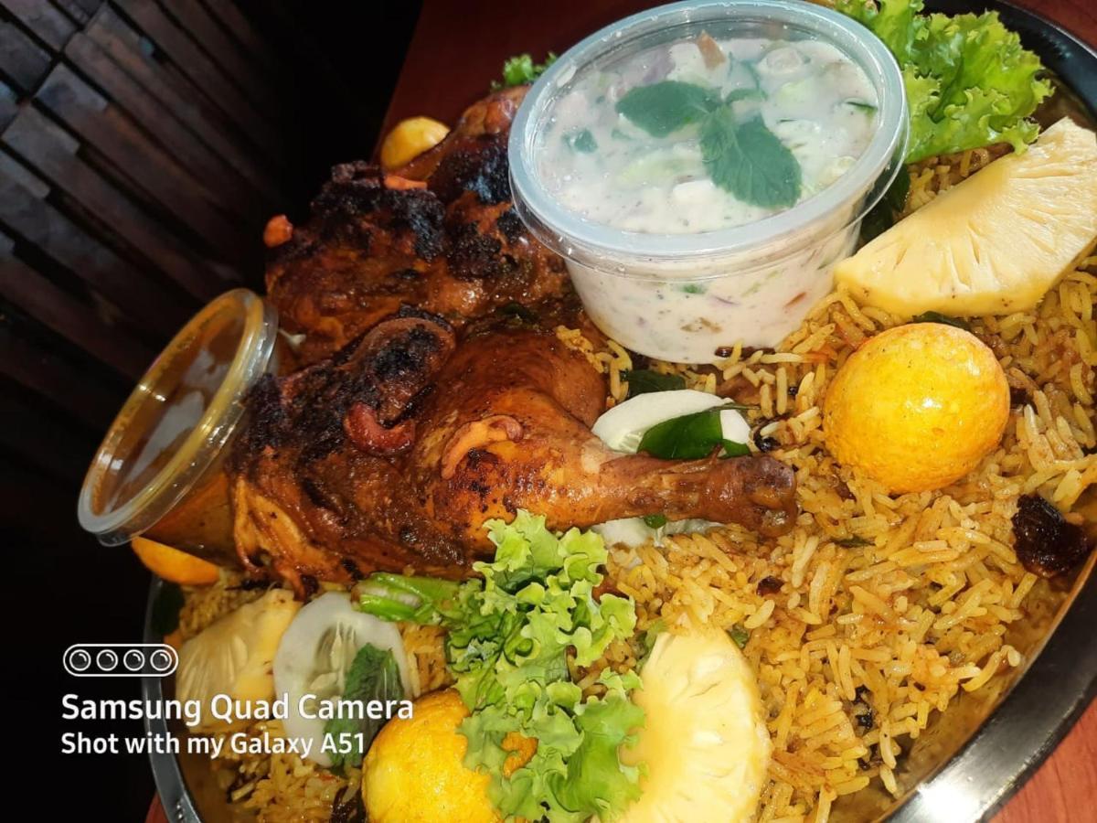 Ambula Food Court Ξενοδοχείο Anuradhapura Εξωτερικό φωτογραφία